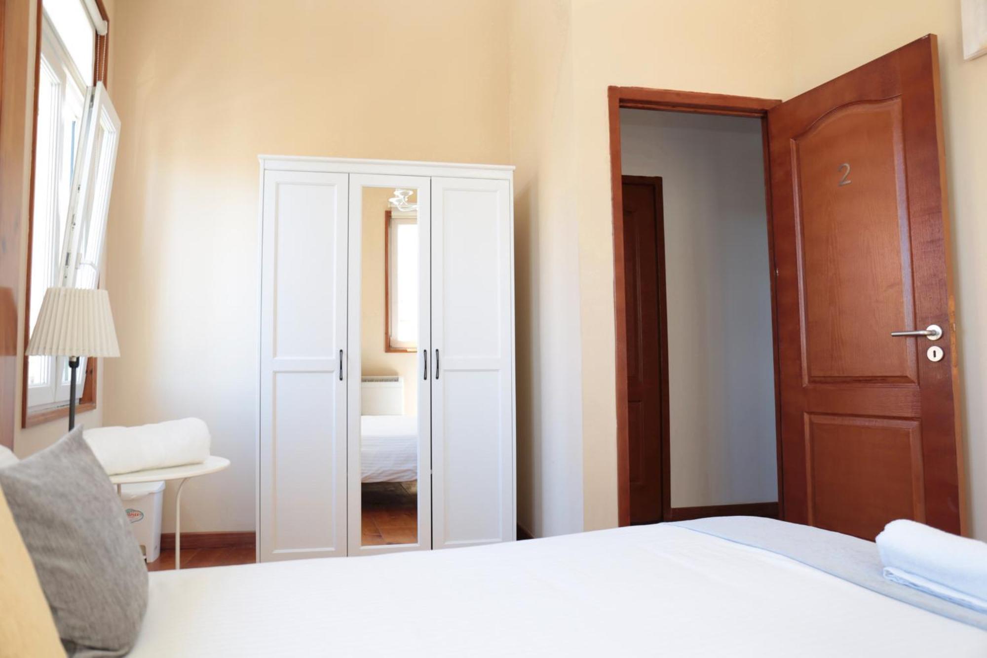 Lx Factory Guest house